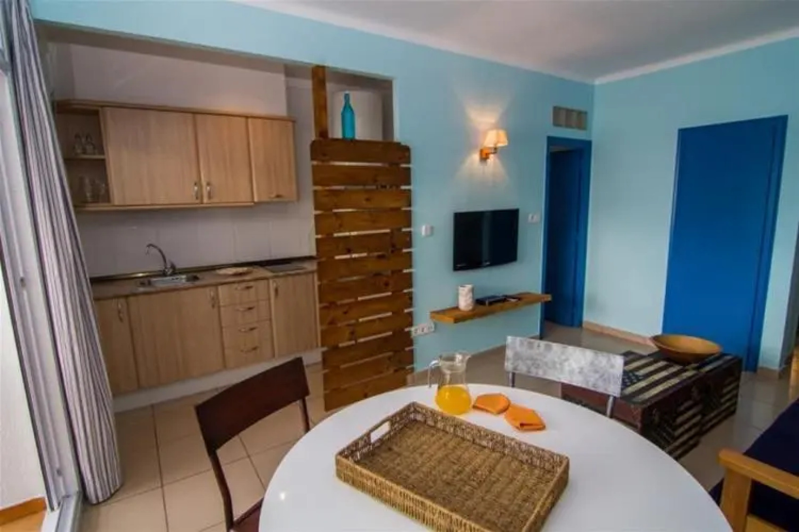 Canyelles Marina 3000