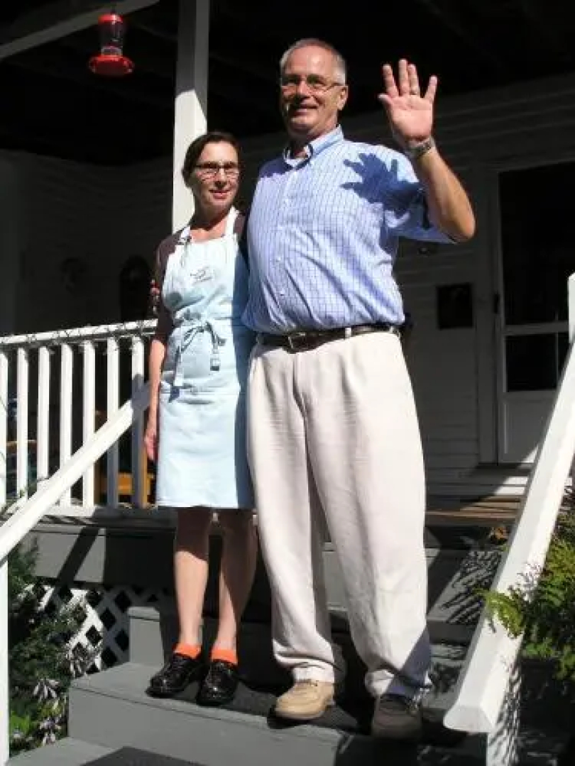 The Buttonwood Inn on Mt. Surprise