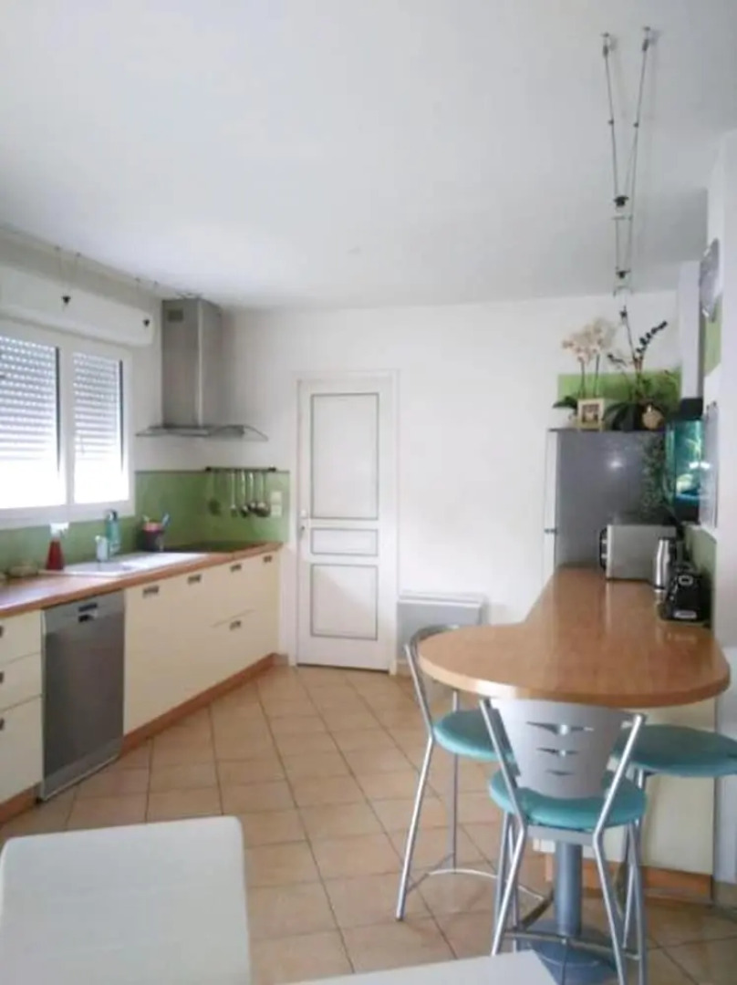 Villa With 3 Bedrooms in Lavergne, With Wonderful Lake View, Private P