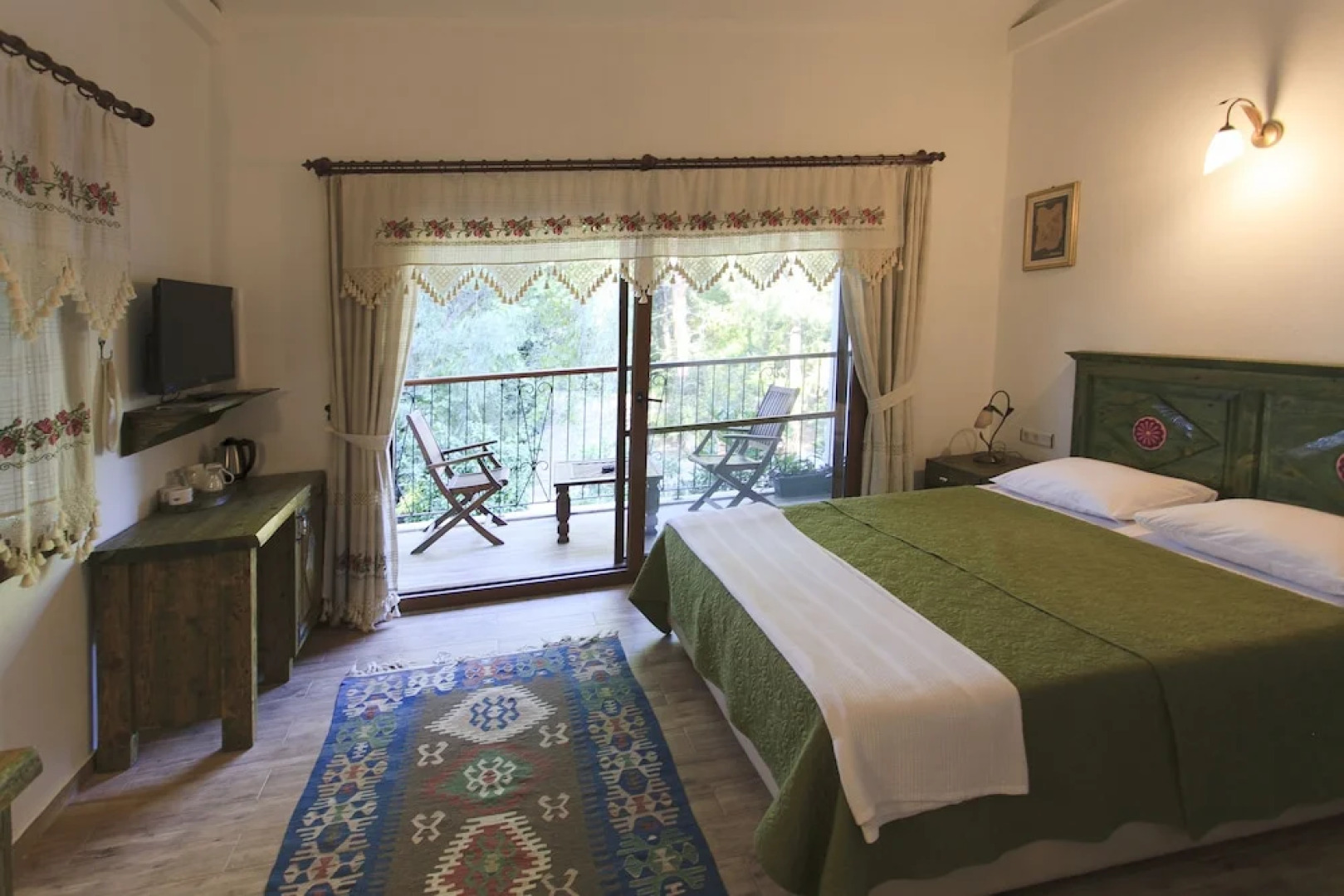 Pyramid Boutique Hotel