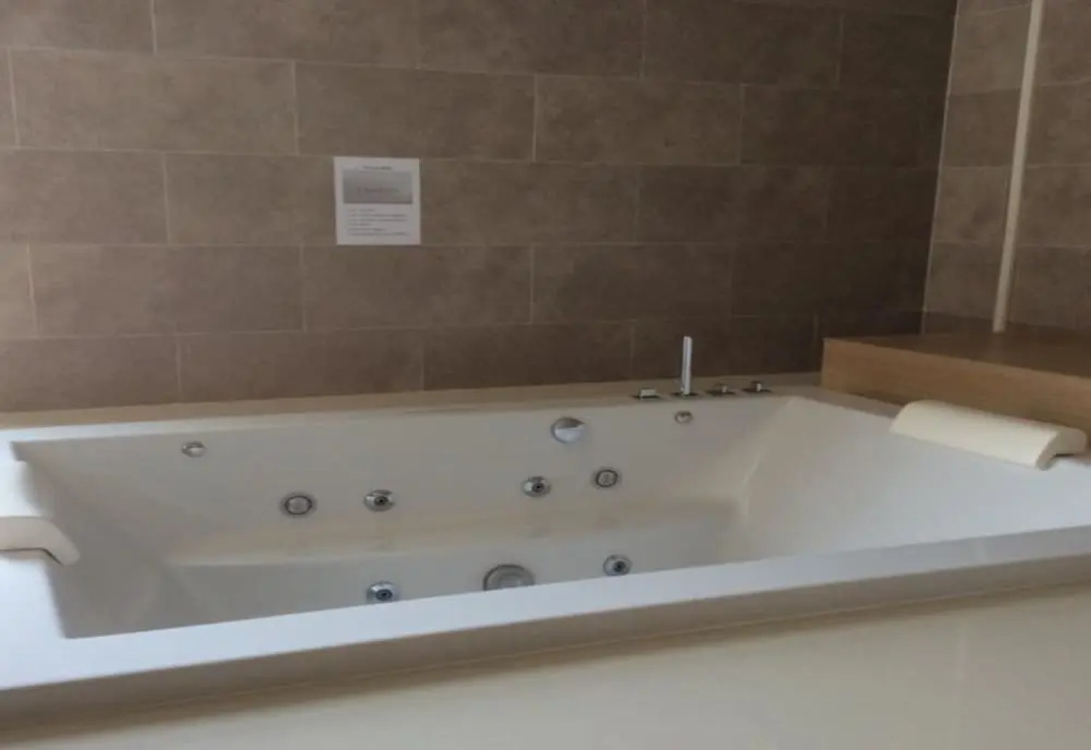 Himawari at Kanyarat Condo