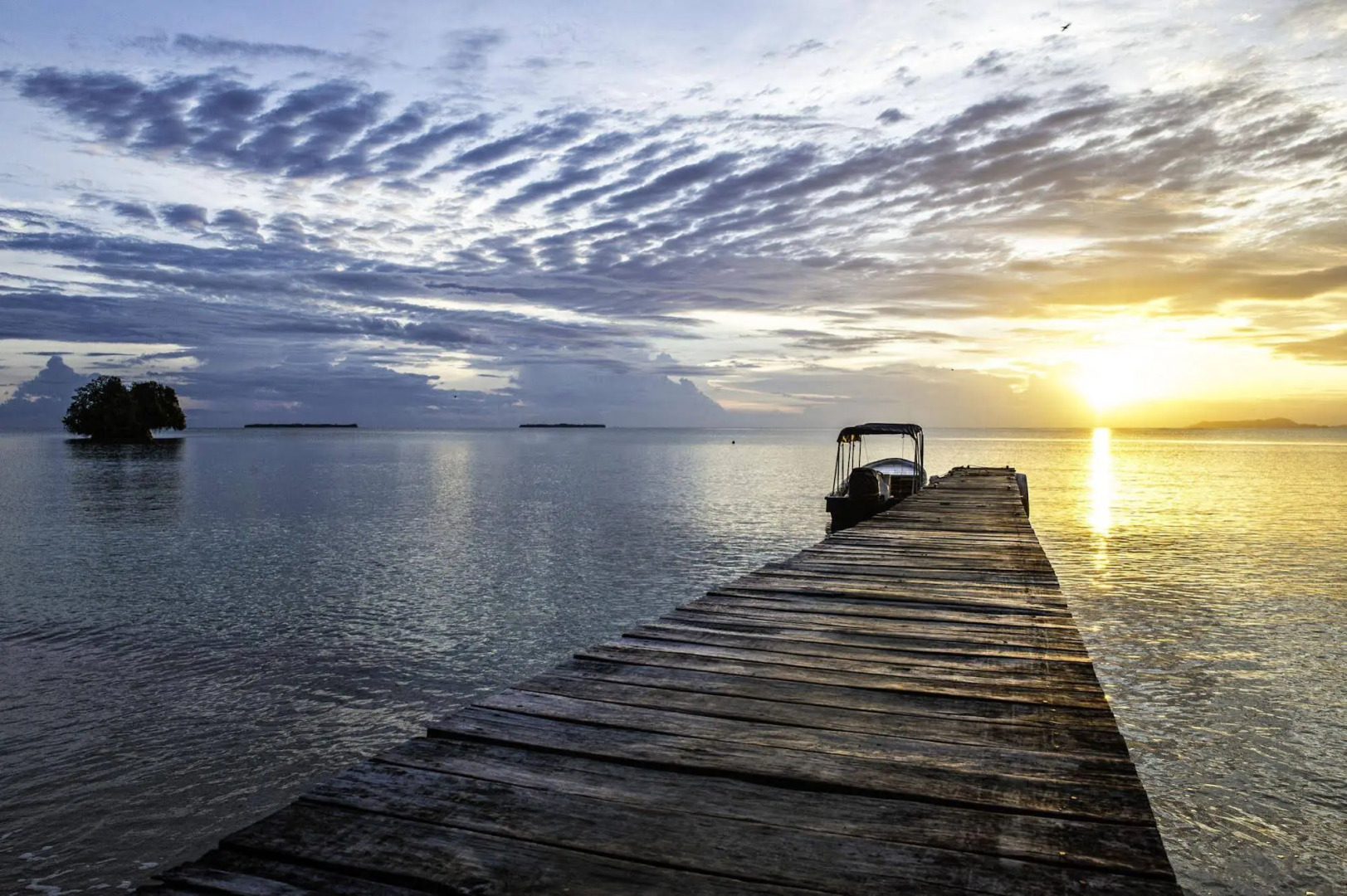 Popa Paradise Beach Resort