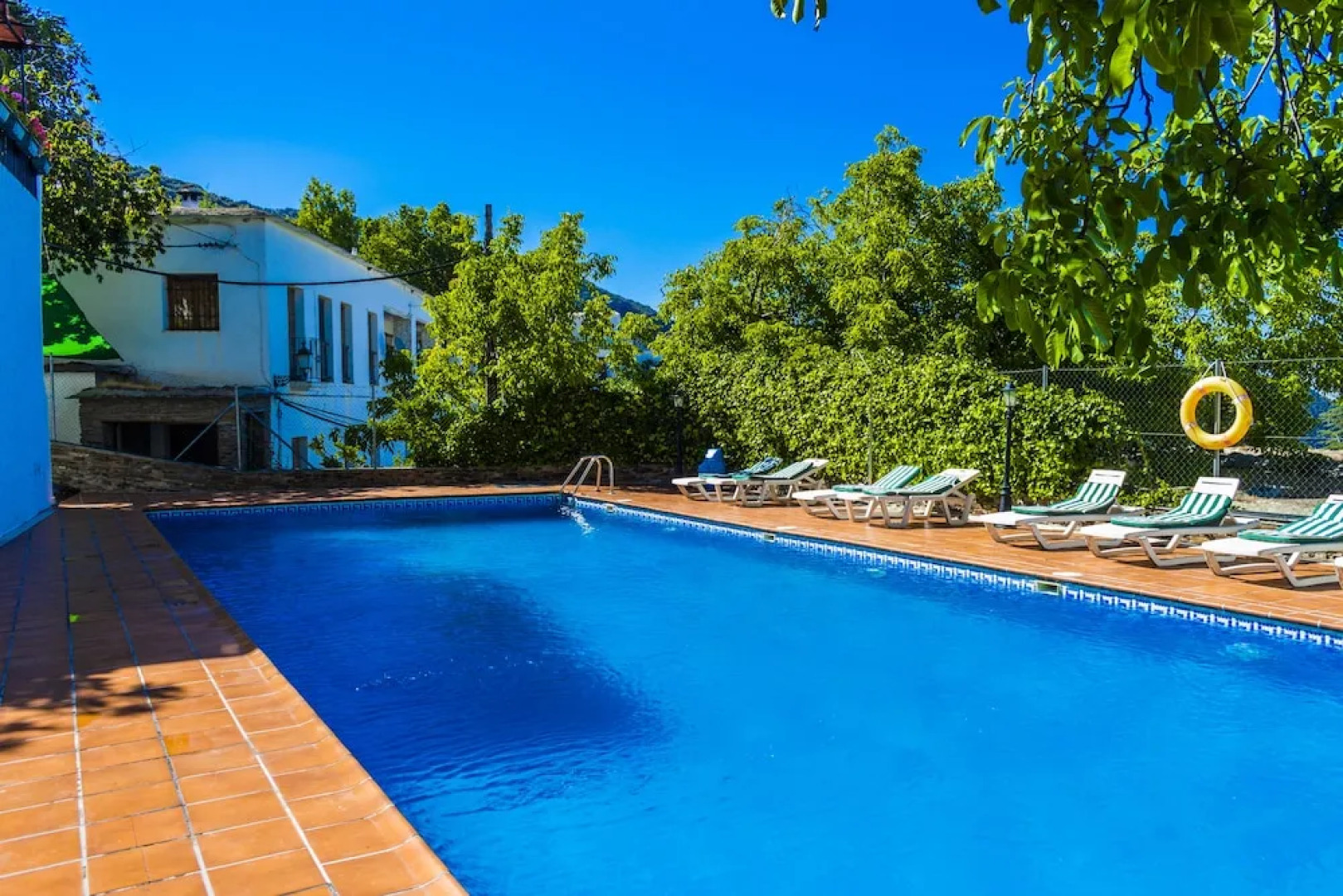 Apartamentos Poqueira