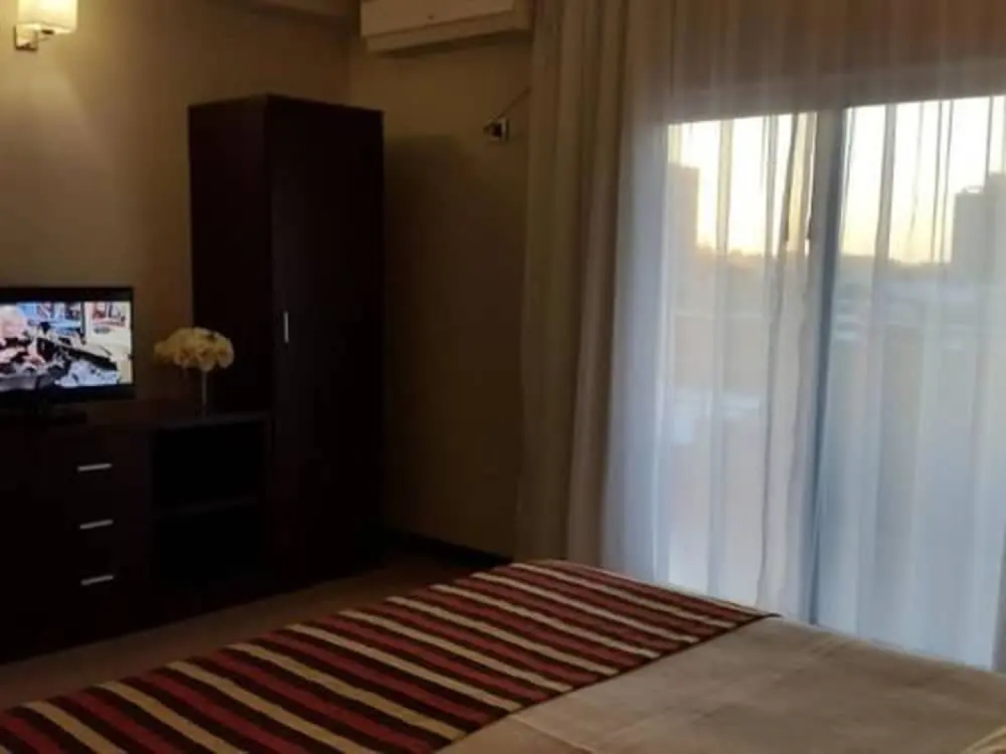 Altos Del Estero Hotel And Apartments