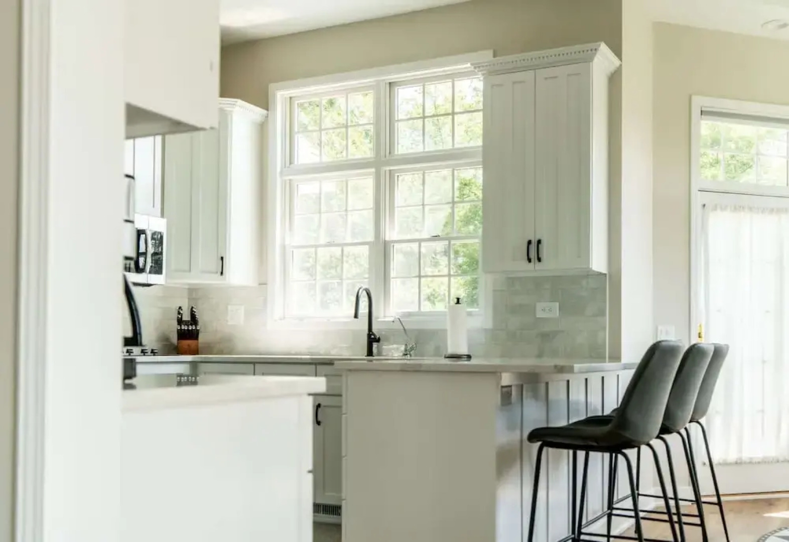 Tranquil Family Retreat - for 10!