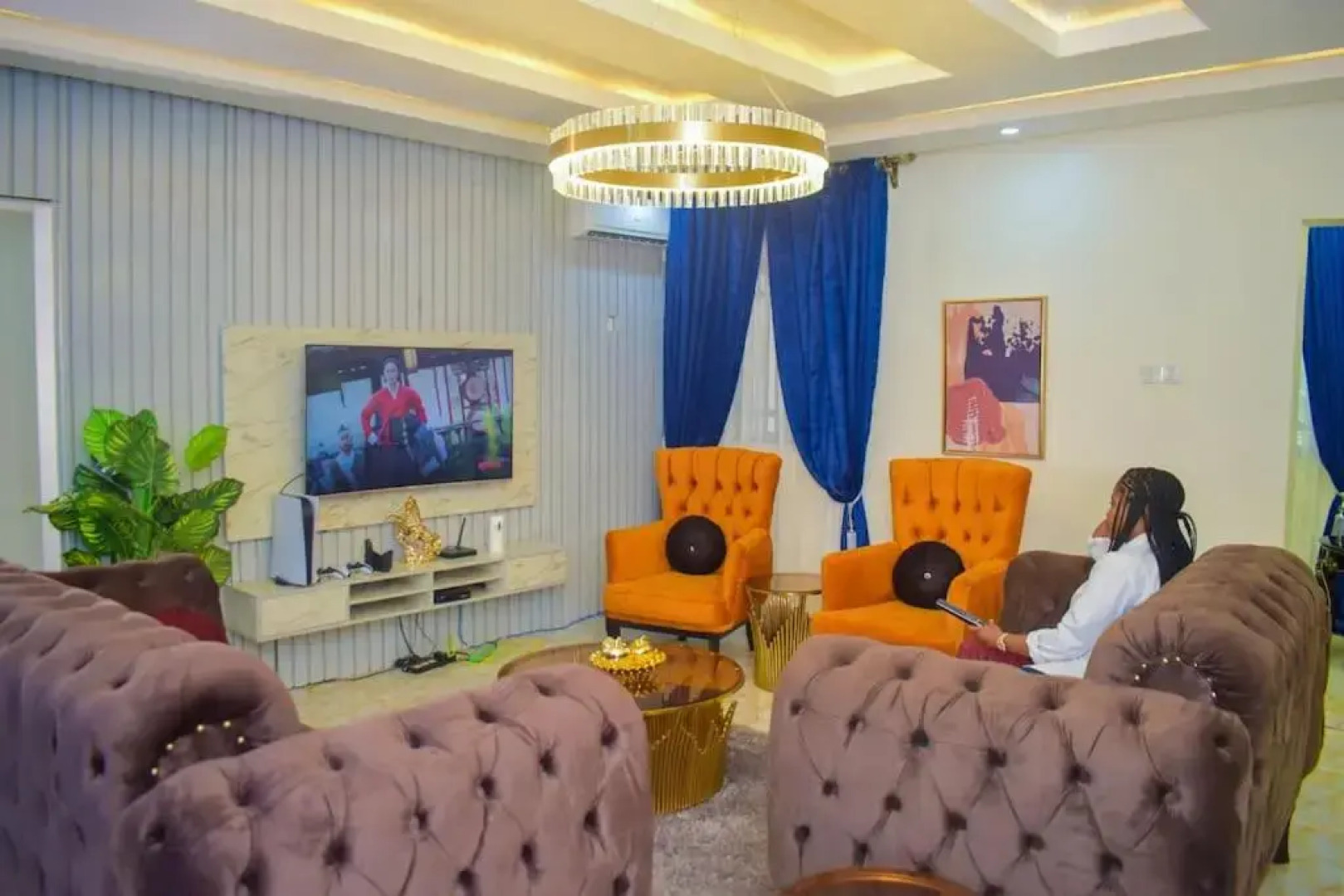 Entire Beautiful Three Bedrooms Apartments