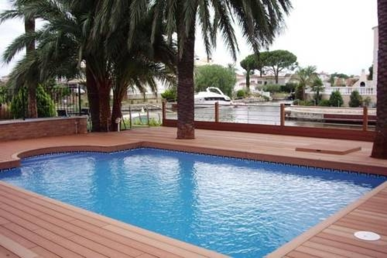 Apart-rent Villa Pani 108 B