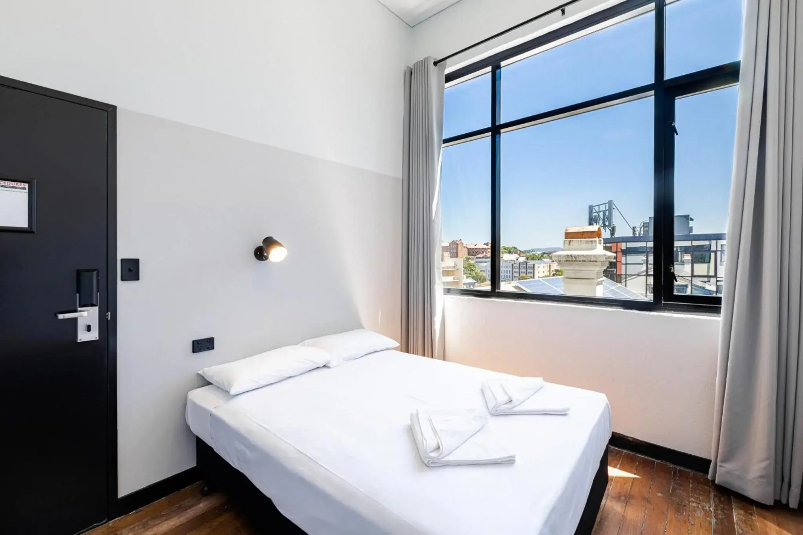 Bunk Backpackers
