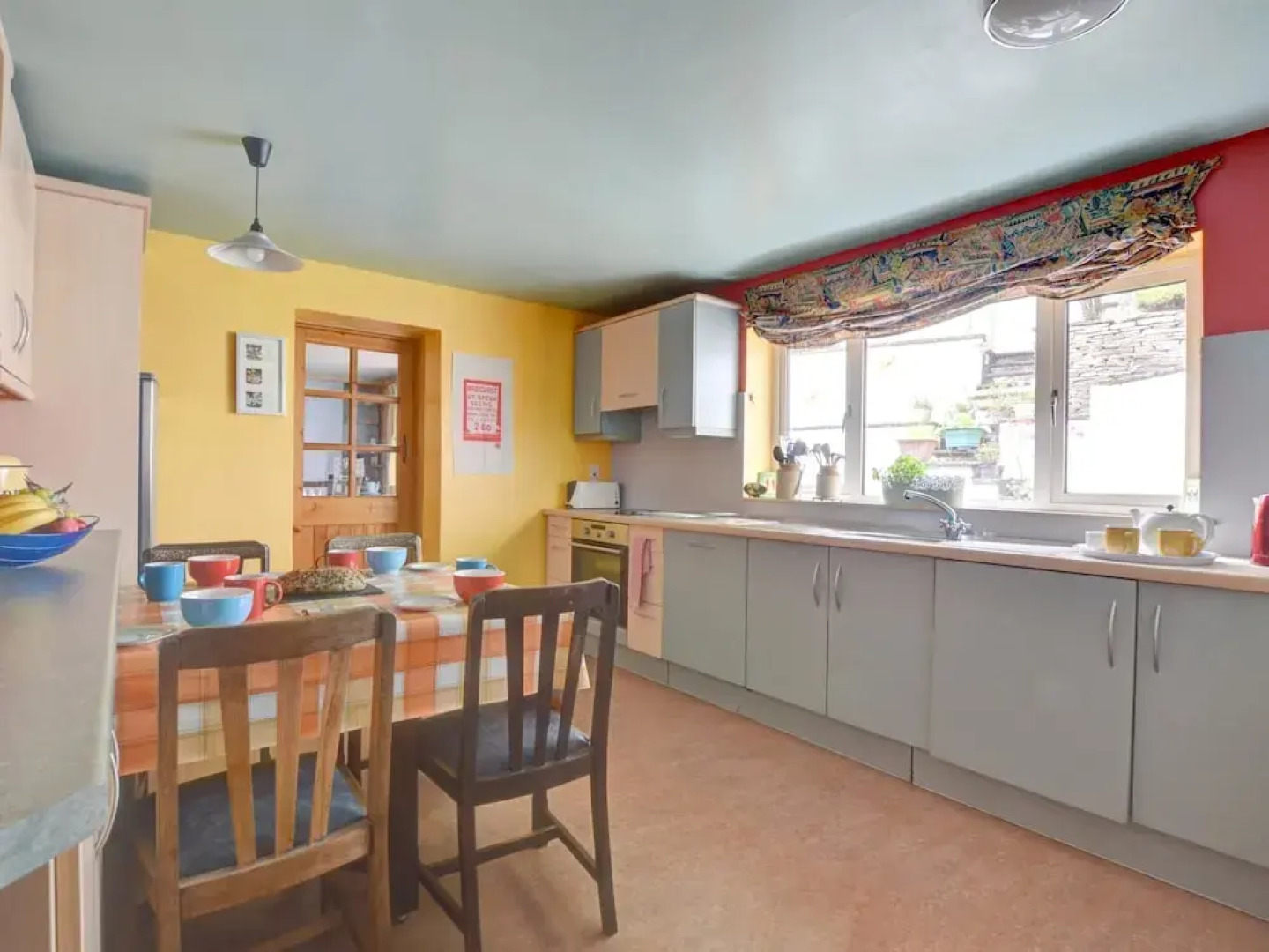 Semi Detached, Stone Built Holiday Home near Swansea & Brecon Beacons