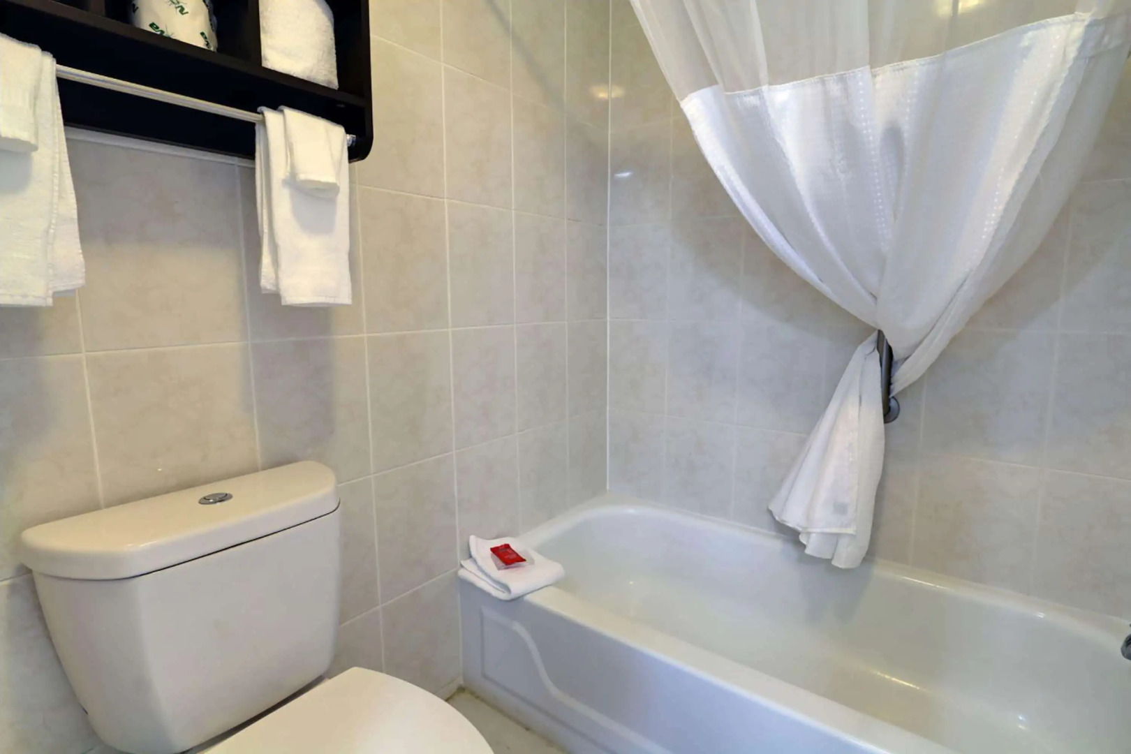 Scottish Inns Calhoun