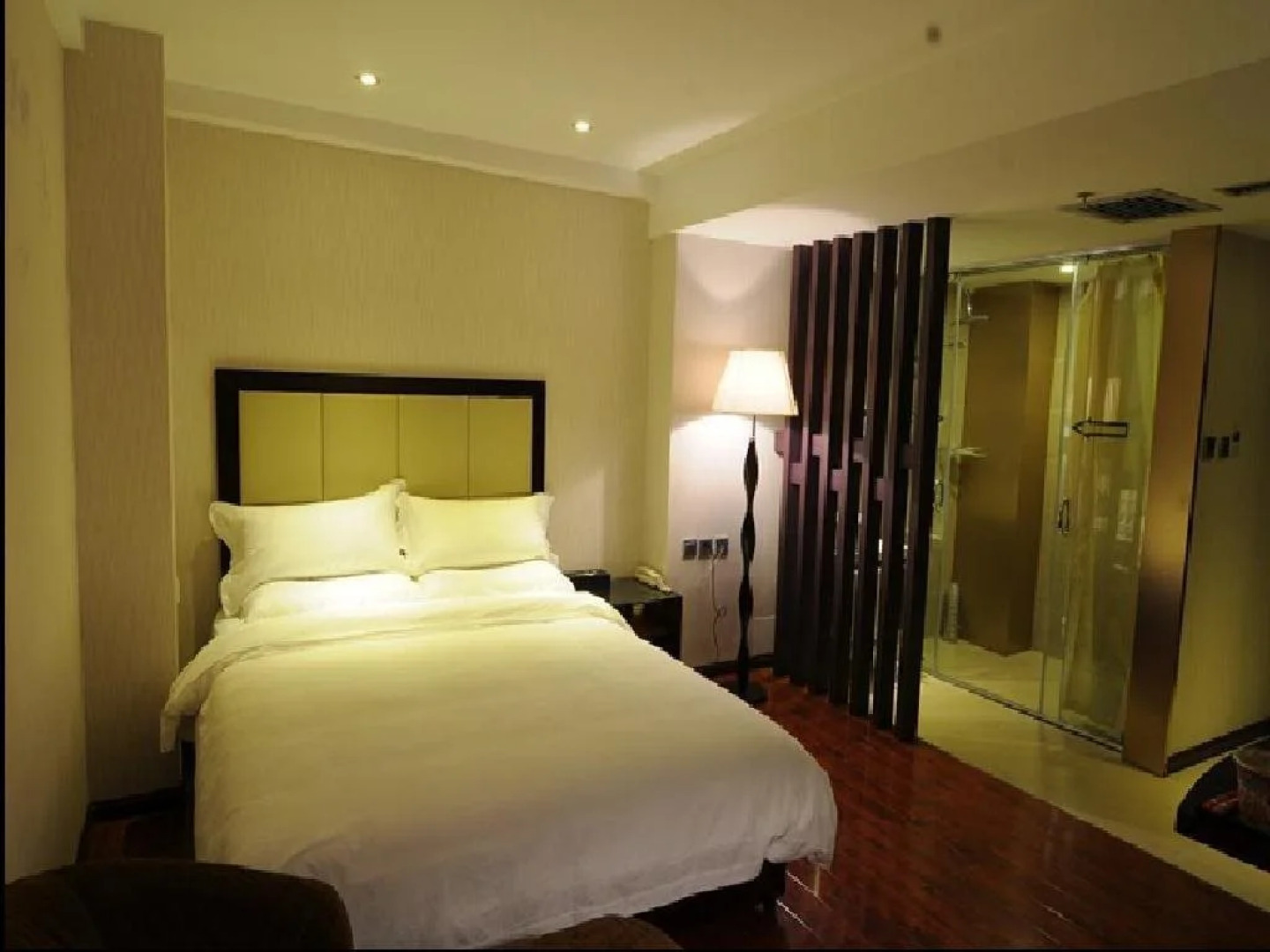 Huashan Ziyuan Hotel