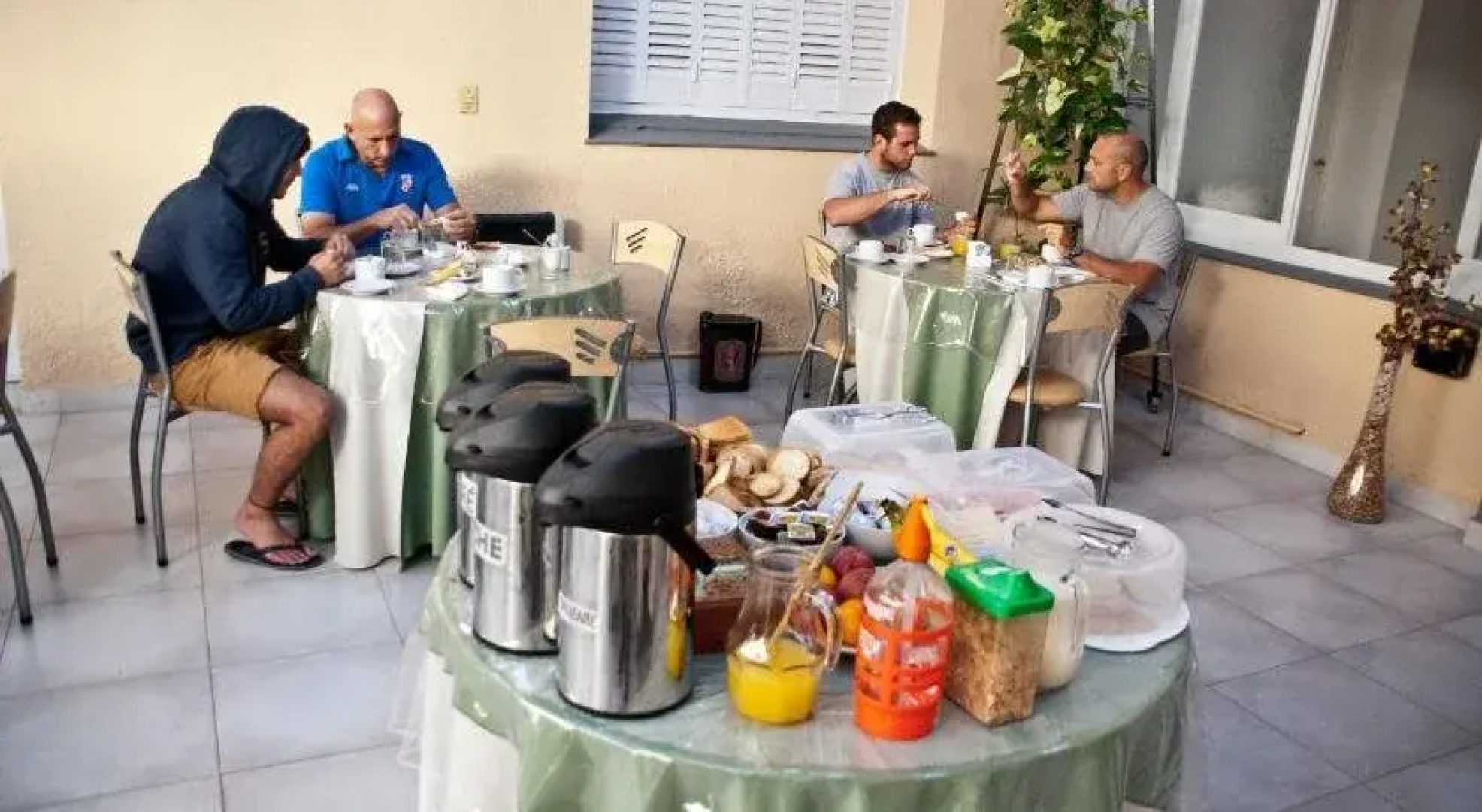 Viñedos Dorados Apart Hotel