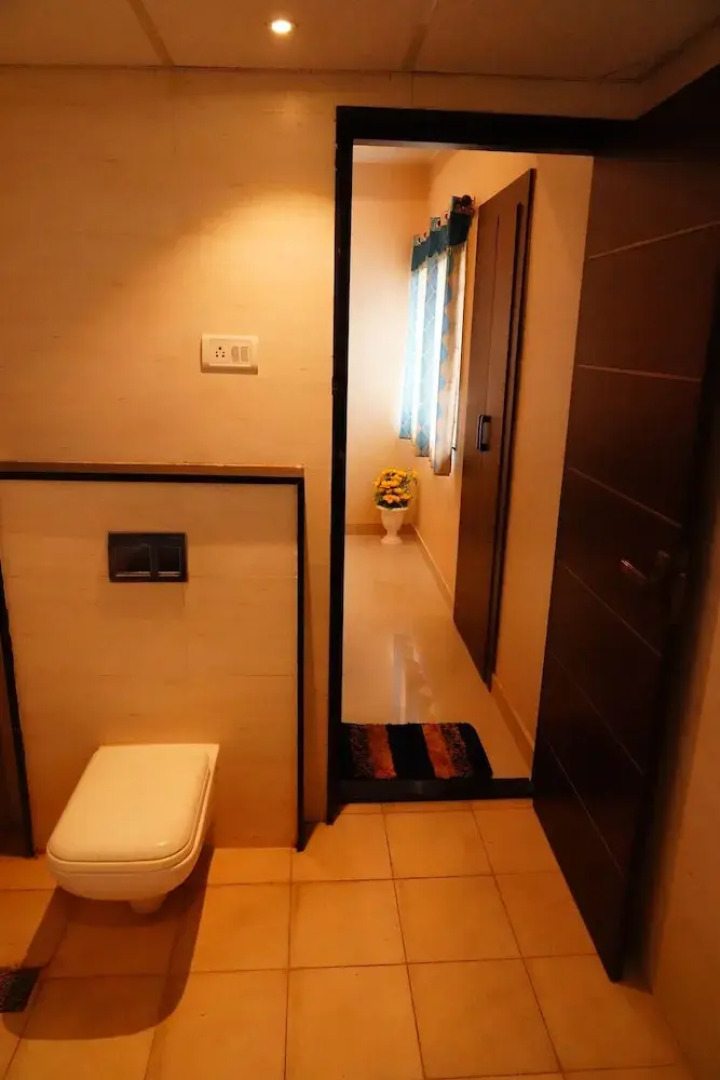 VJR Mahal and Vinayagam Residency