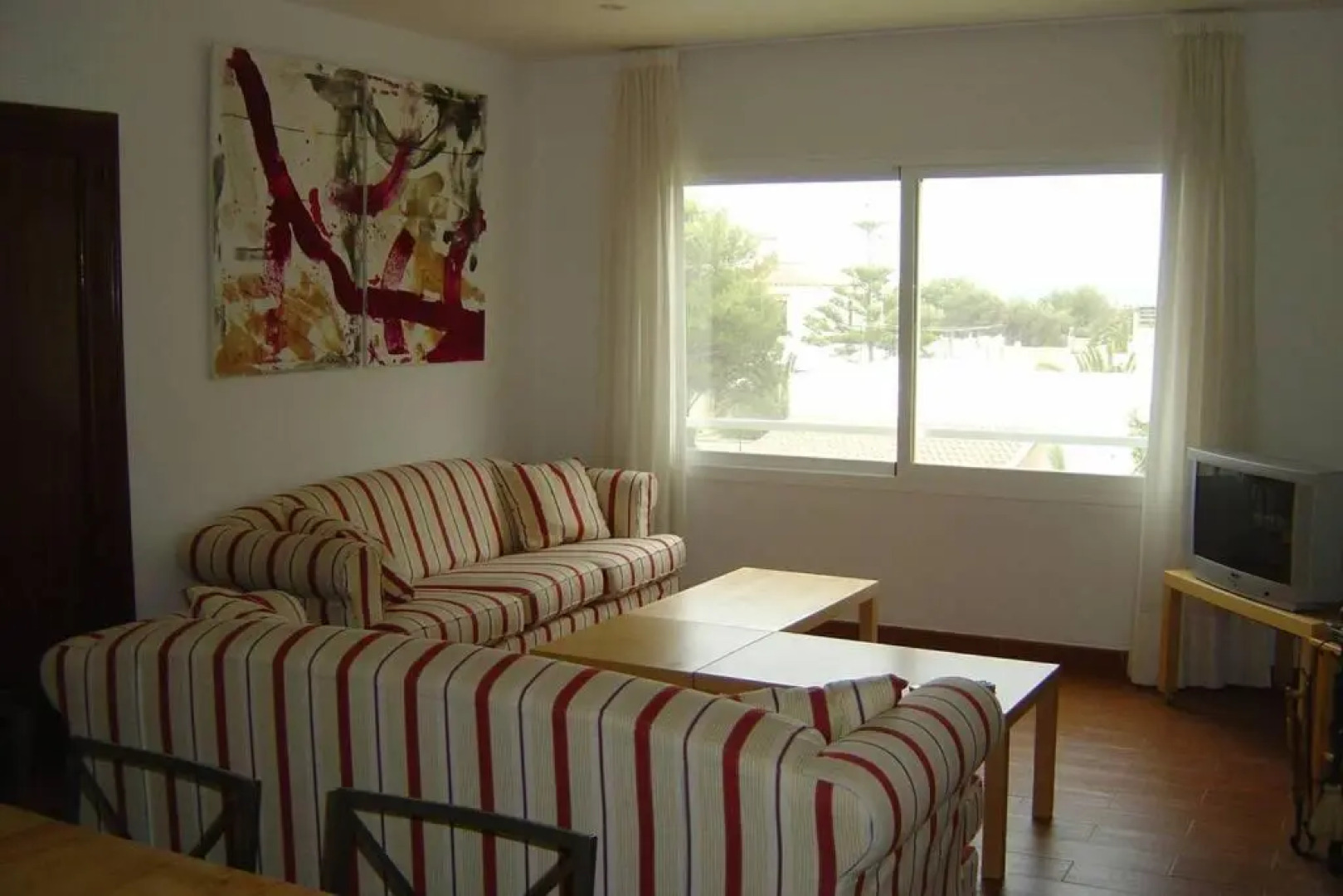 Villa with pool, 200m from beach