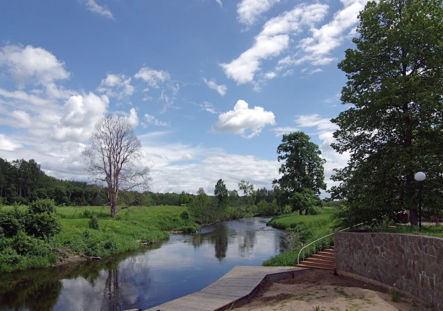 Отель «Вишневый сад»