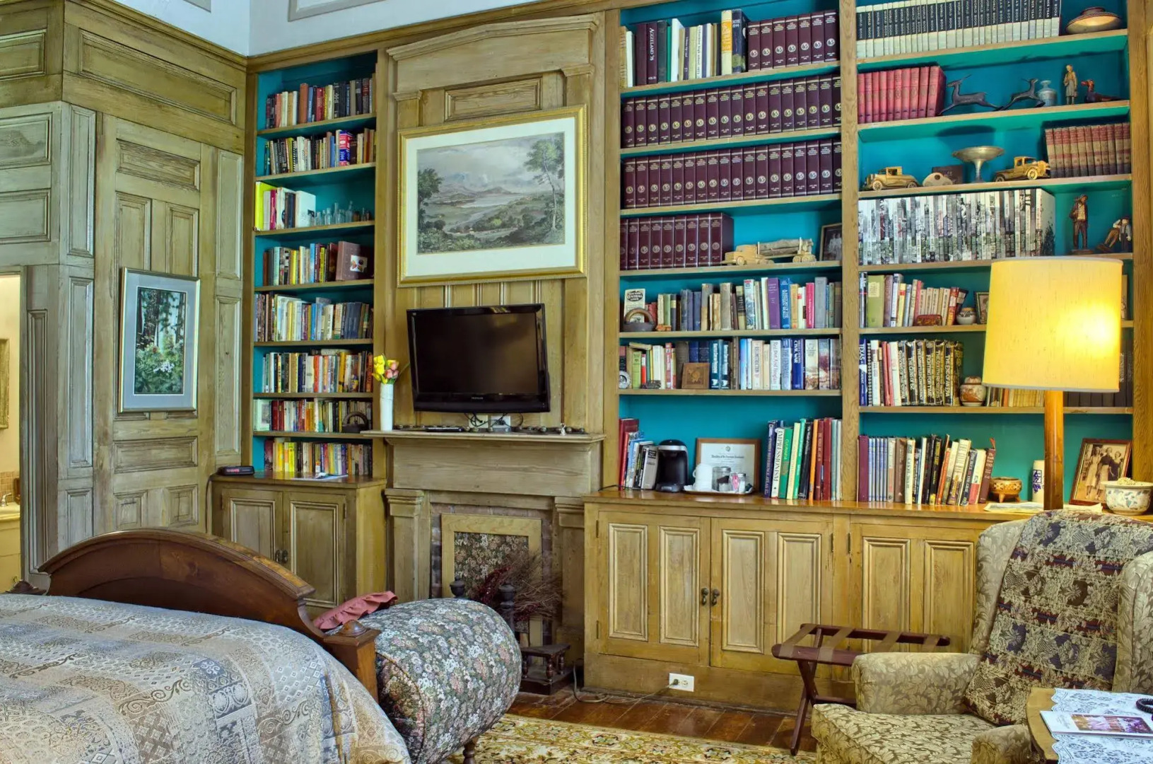 Corners Mansion Inn - A Bed & Breakfast