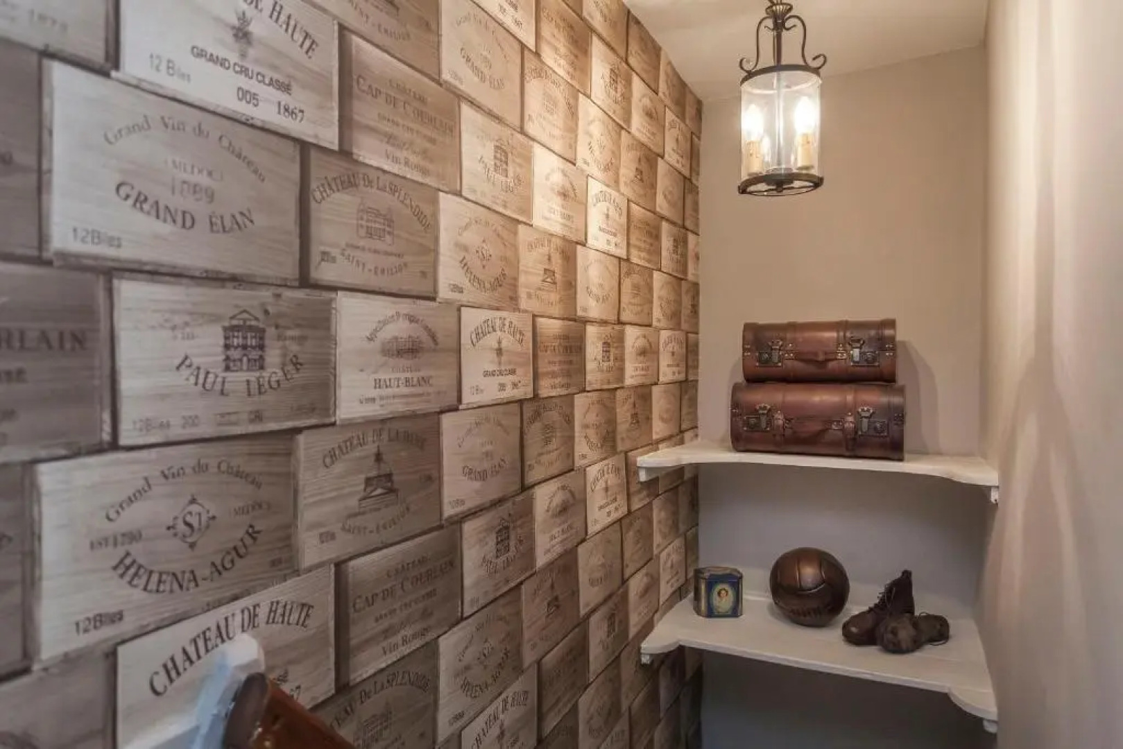 Three Little Pigs Luxury Cottage