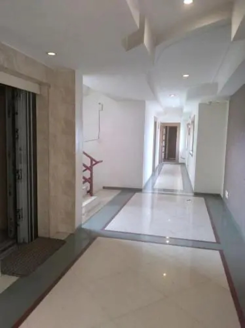 Capital O 82556 Hotel Pride