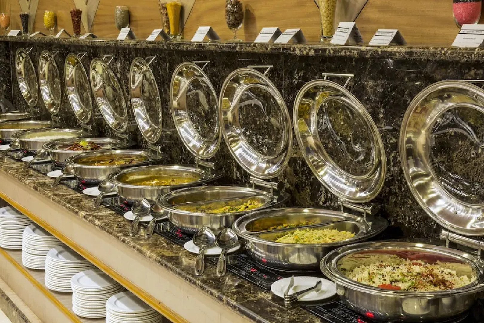 Hotel Benzz Park Vellore