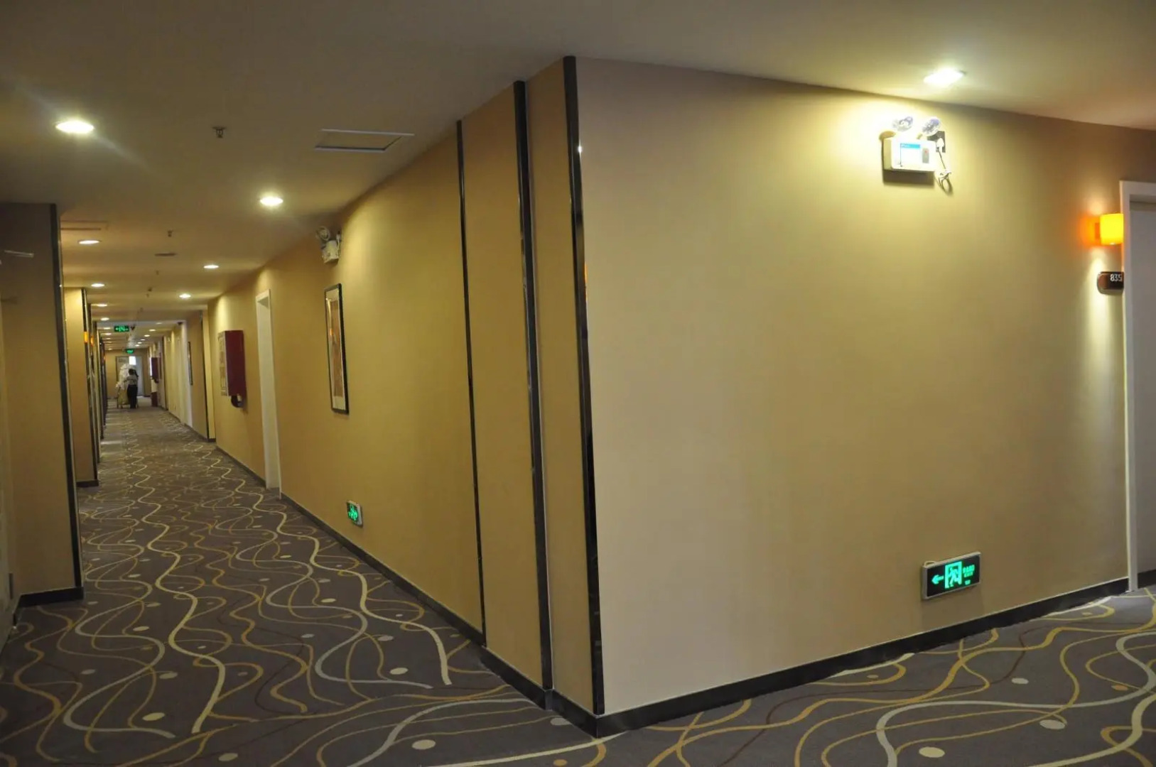 7 Days Premium·Dongguan Government Tiyu Road