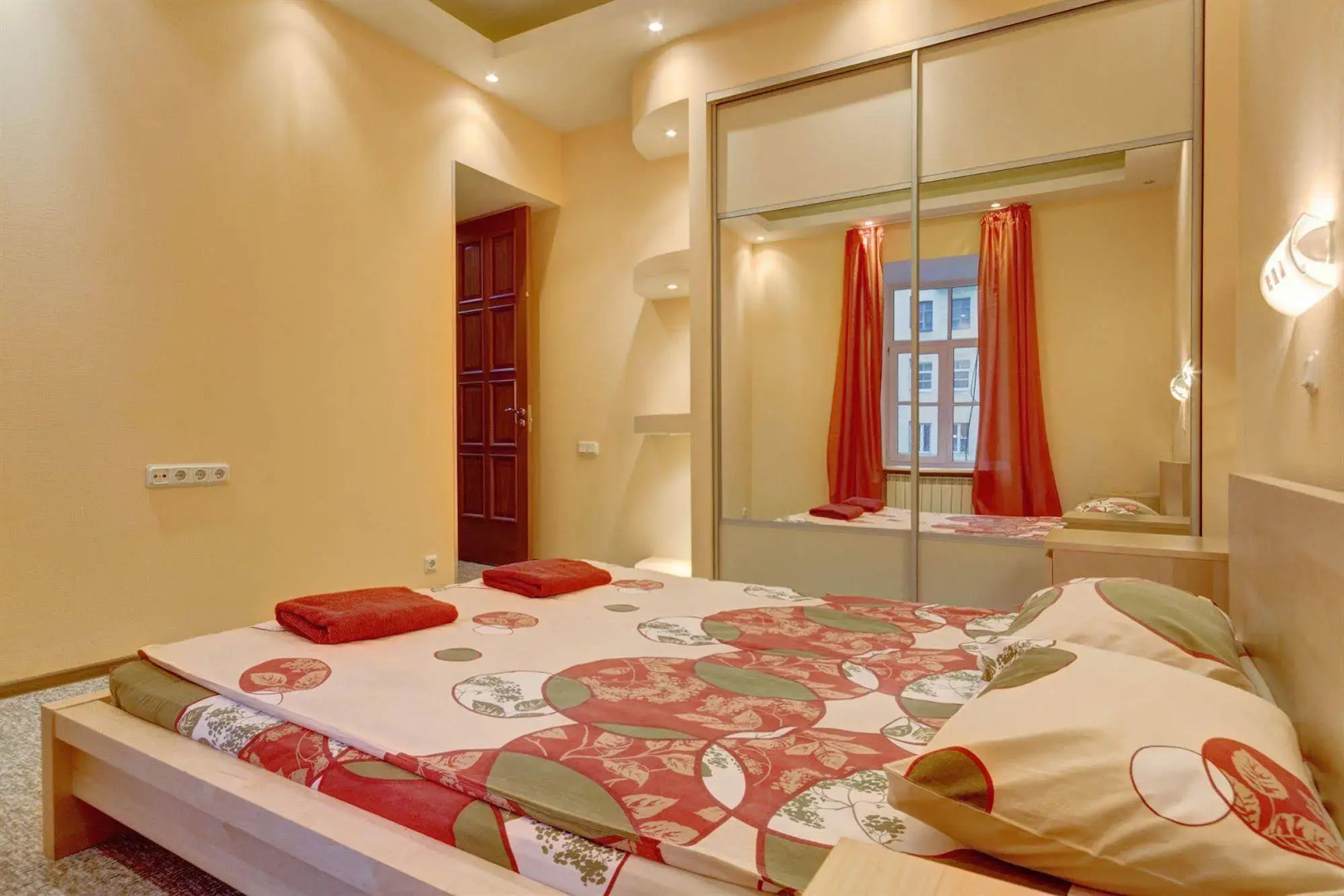 Апартаменты СТН 