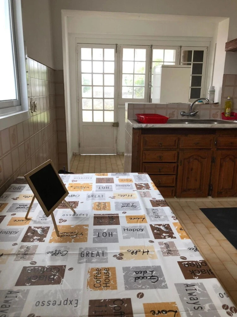 House With 2 Bedrooms in Pico da Pedra, With Wonderful sea View and Enclosed Garden Near the Beach