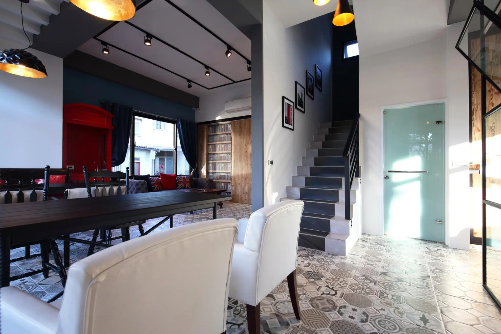 1999 Bed and Breakfast