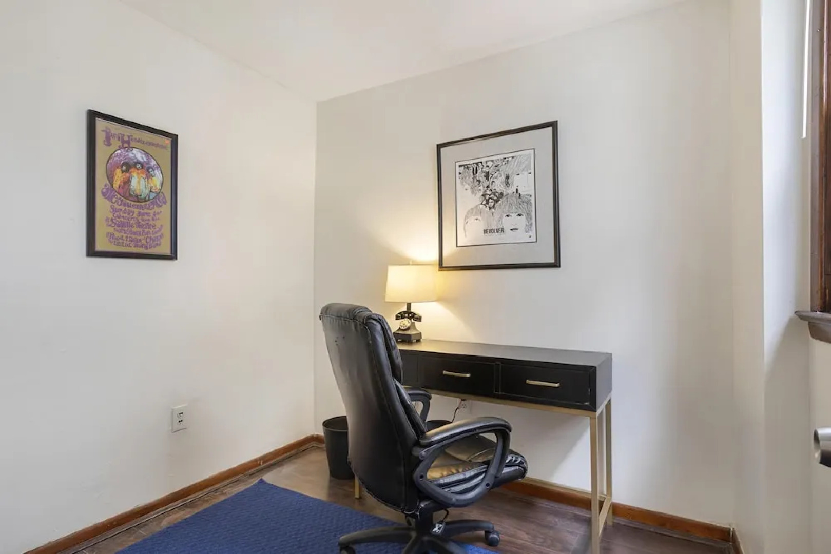 Halsey Haven - Center Of Downtown Arts District 2 Bedroom Apts by RedAwning