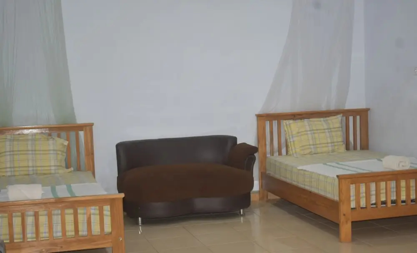 Del Mar Home Stay and Cafe