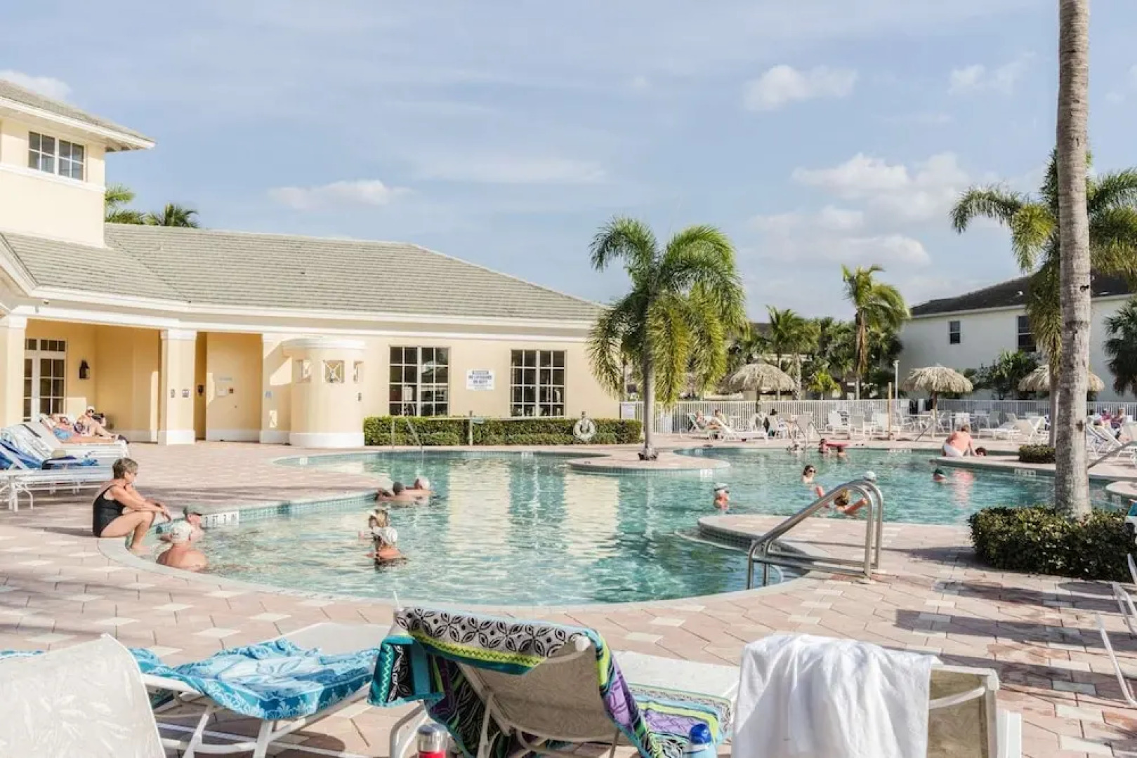 14543 Abaco Lakes Dr #104