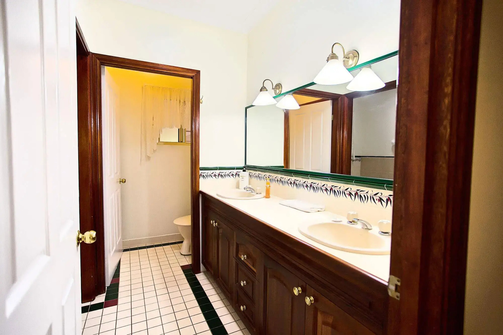 Bonville Lodge Luxury B&B