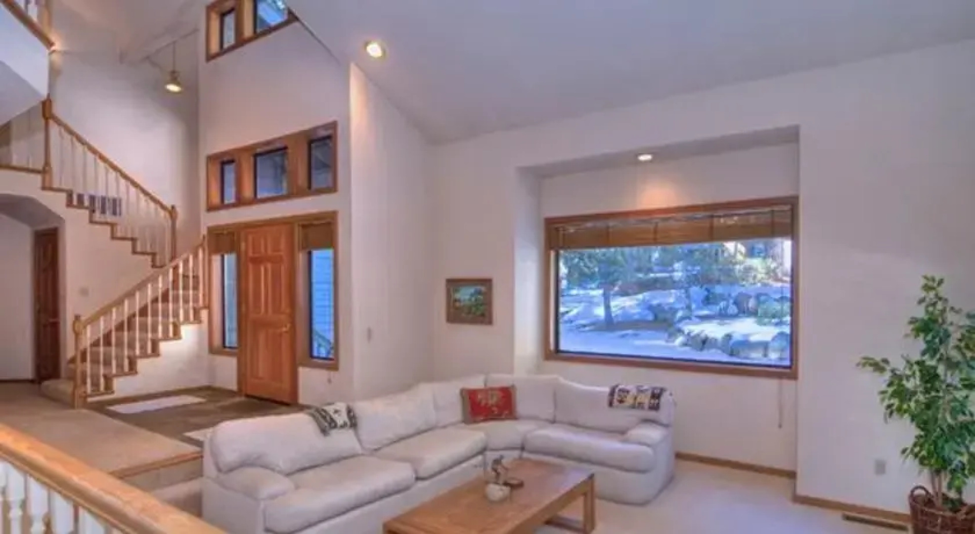 RedAwning Easy Access to Burnt Cedar Beach