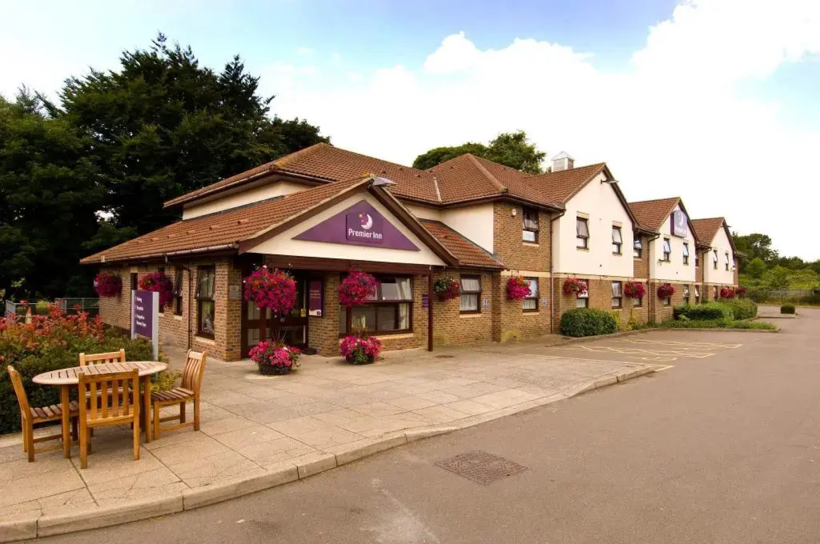 Premier Inn Dover East