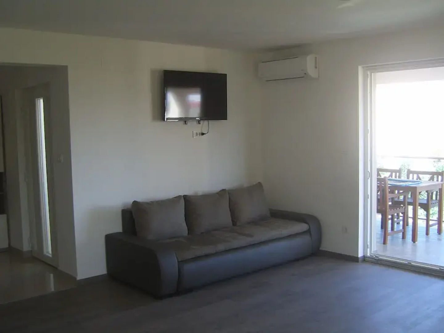 Apartments Villa Erik