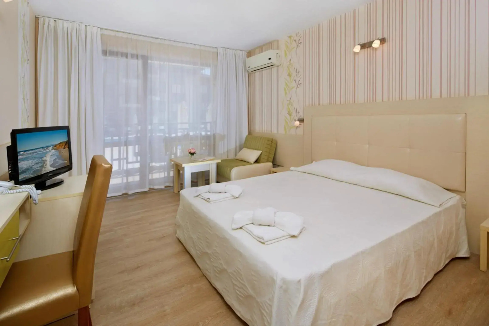 Relax Holiday Complex & Spa