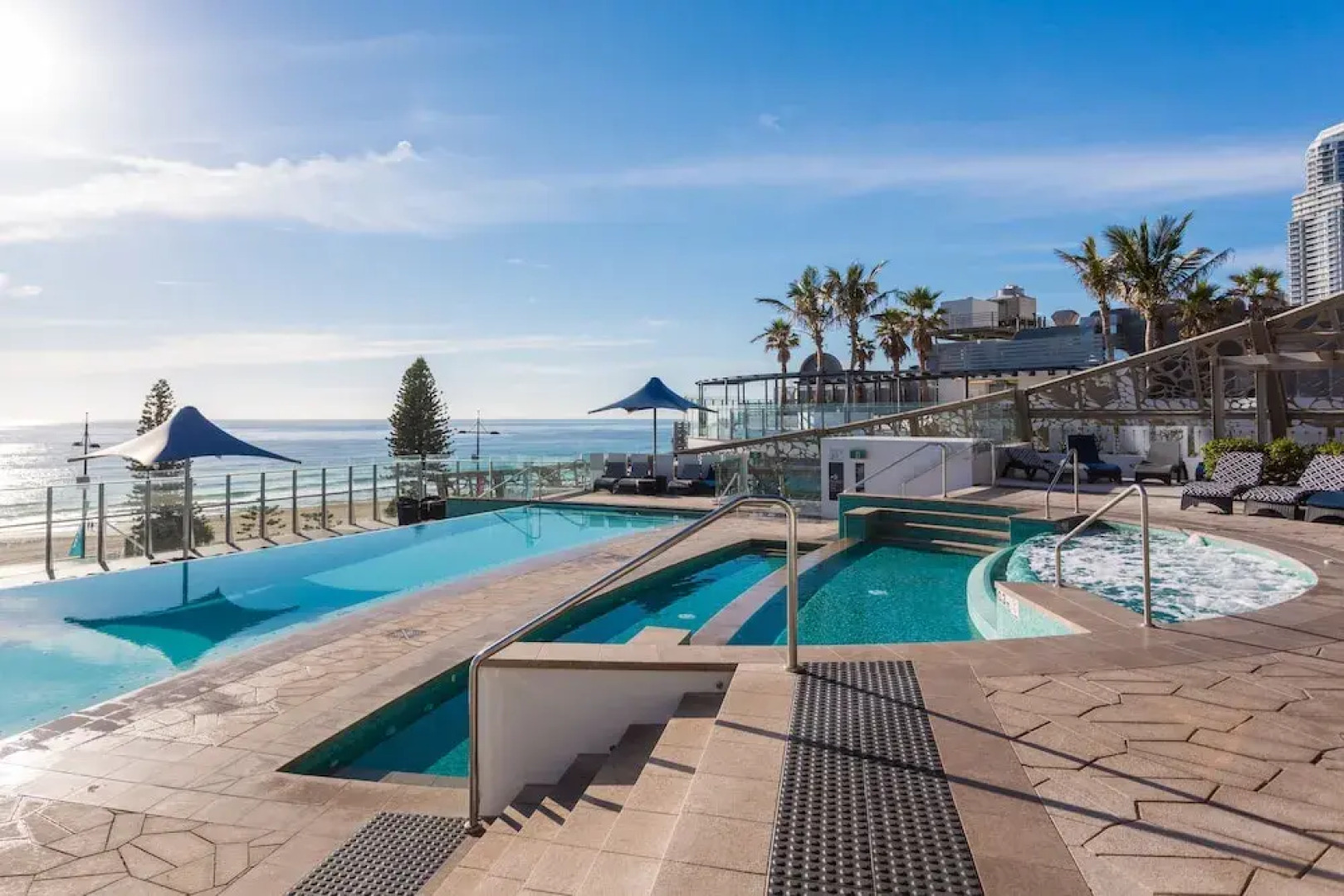 Holiday Holiday Soul Apartments