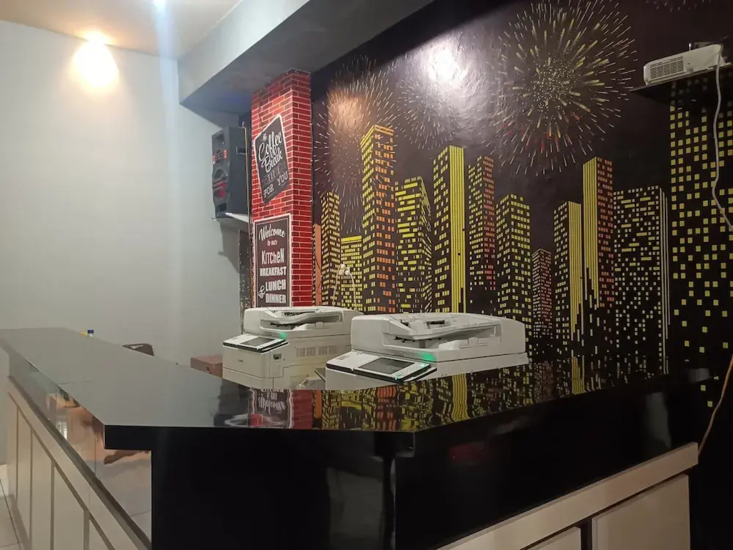 OYO 93090 Multi Plus Inn