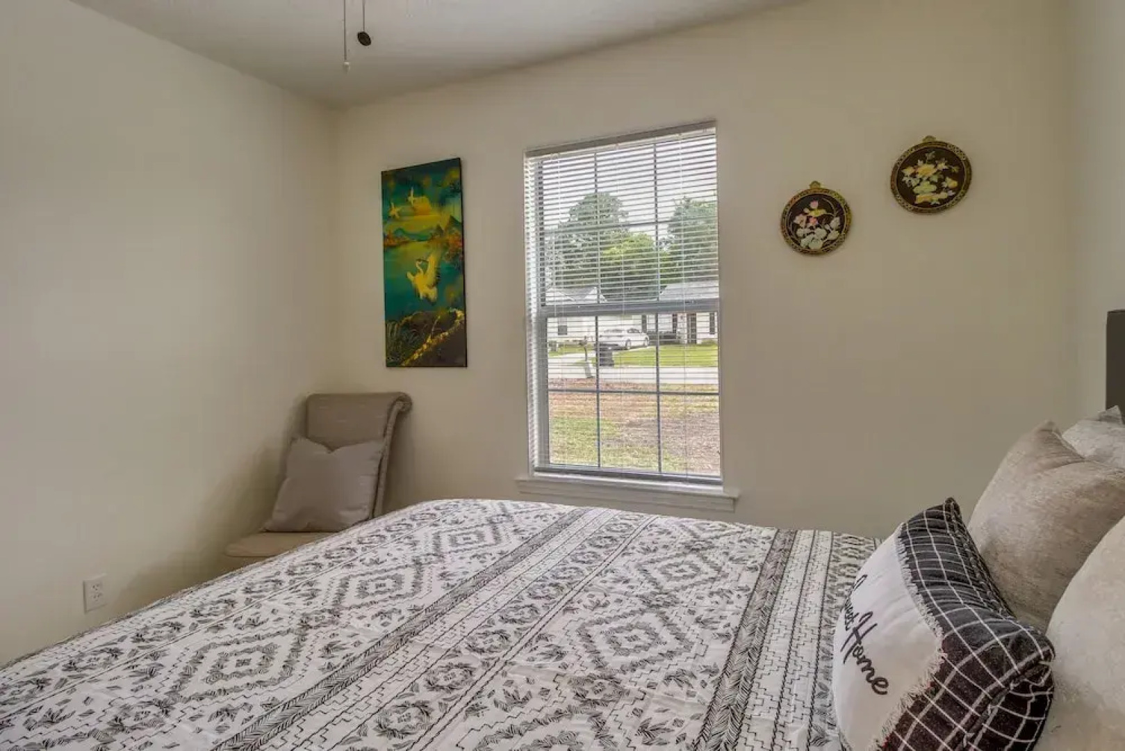 Savannah Vacation Rental ~ 8 Mi to River Street!