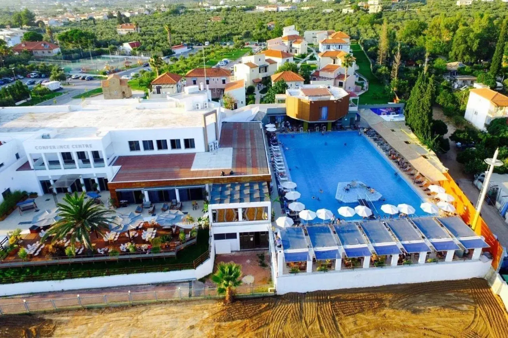 Elite City Resort