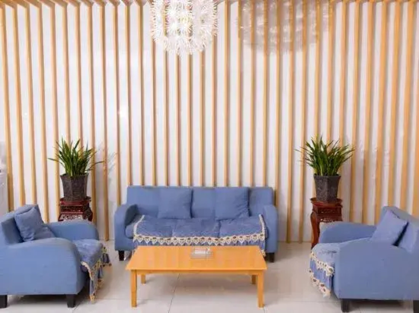 Motel Hotel (Shou County South Gate Roundabout)