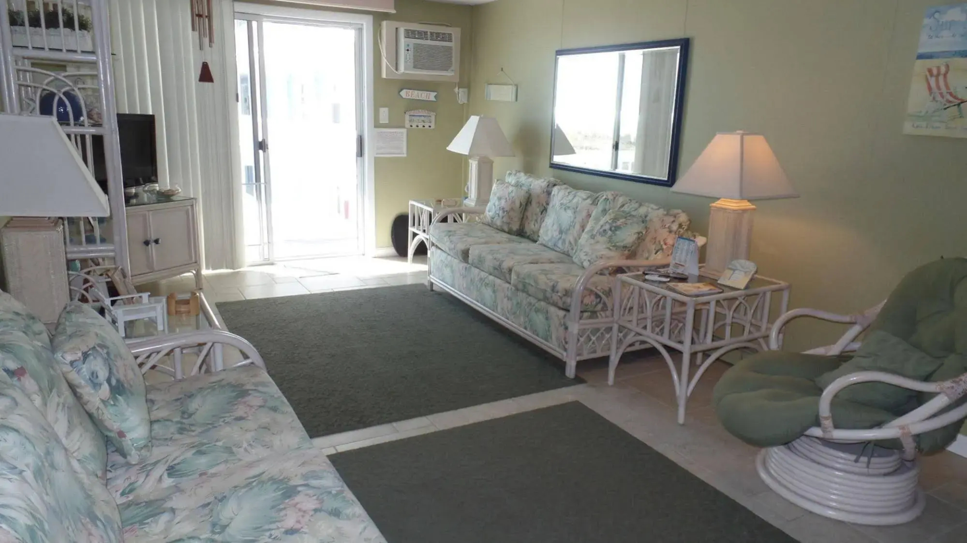 Windjammer Condominiums