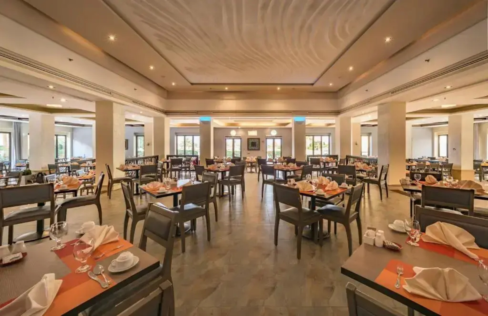 Hotel Radisson Sas Tala Bay