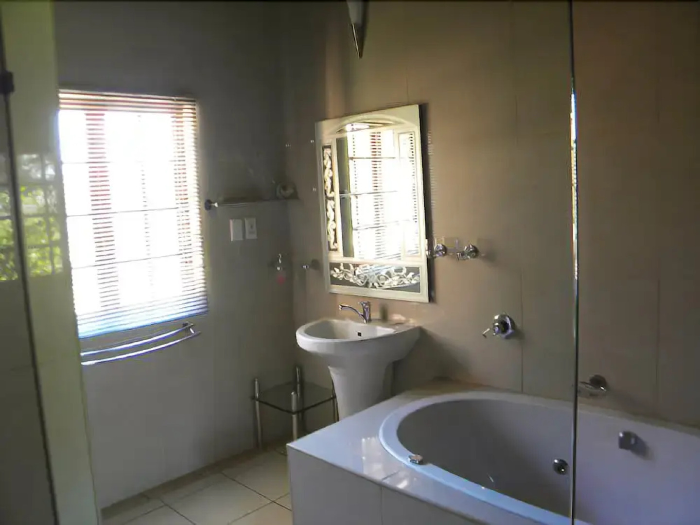 Ruimsig Golf View Manor and Conference Centre