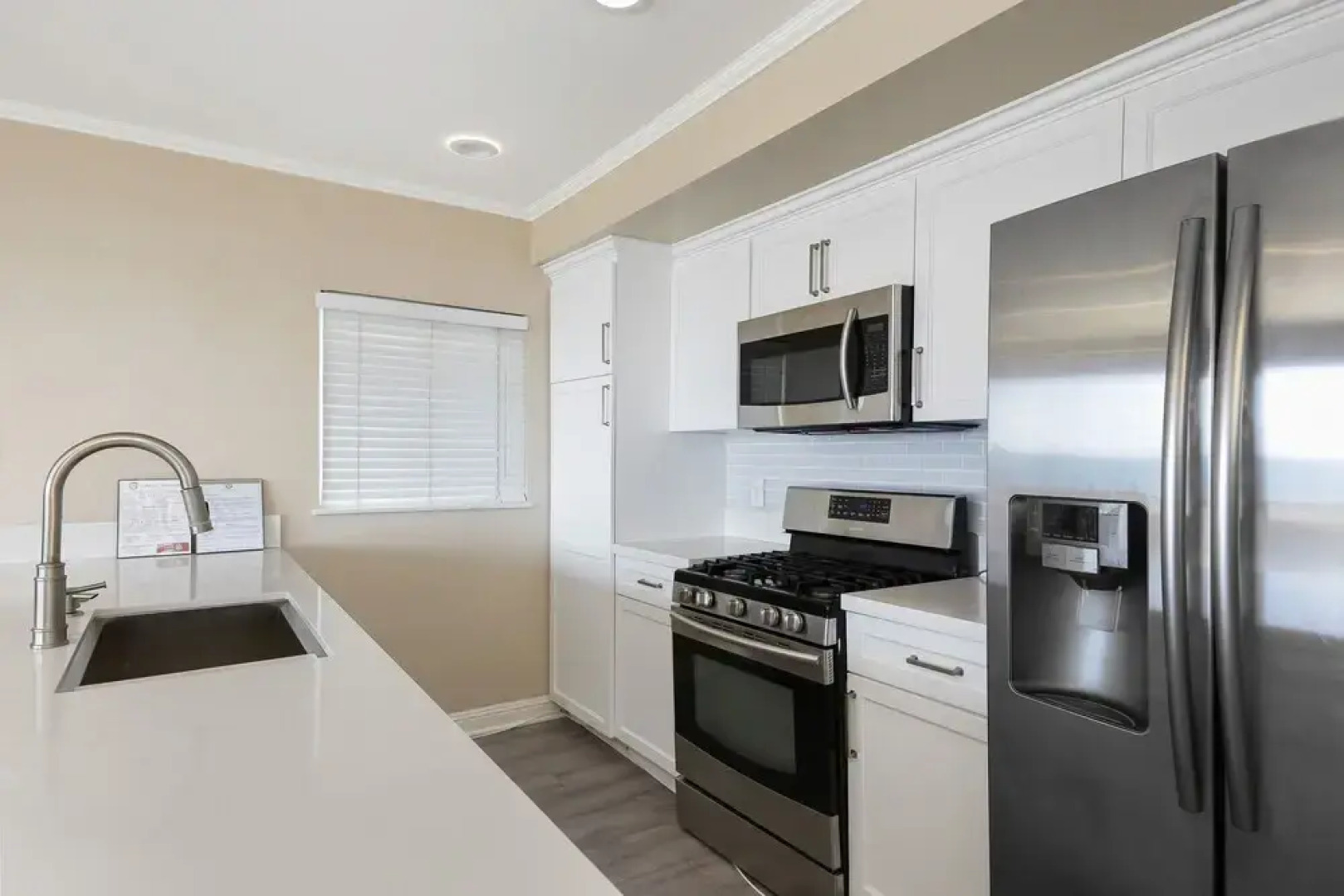 Upper Beach Front Escape Unit B