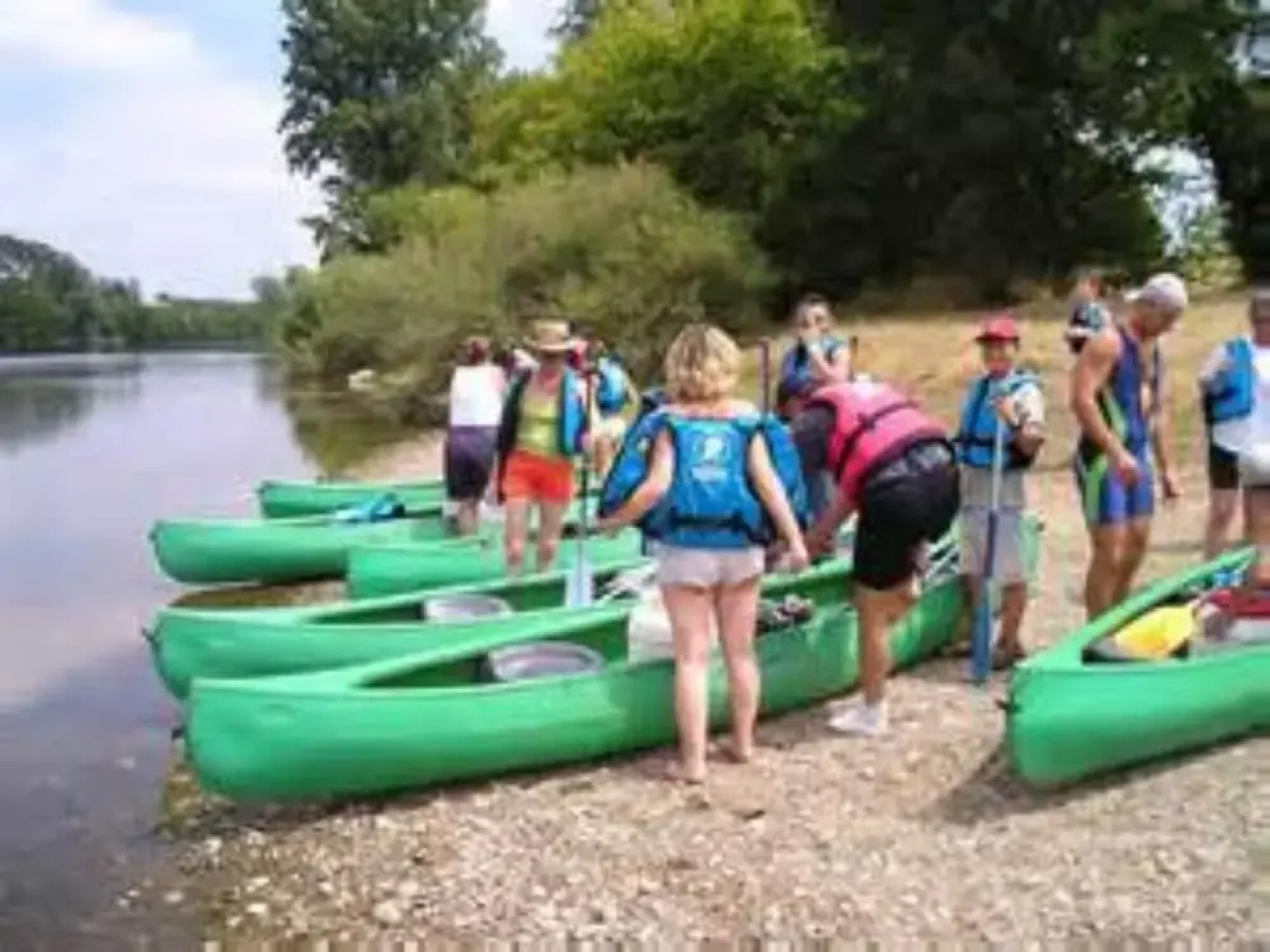 Modern House With Privat Pool Near the Most Beautiful Places on the River Lot