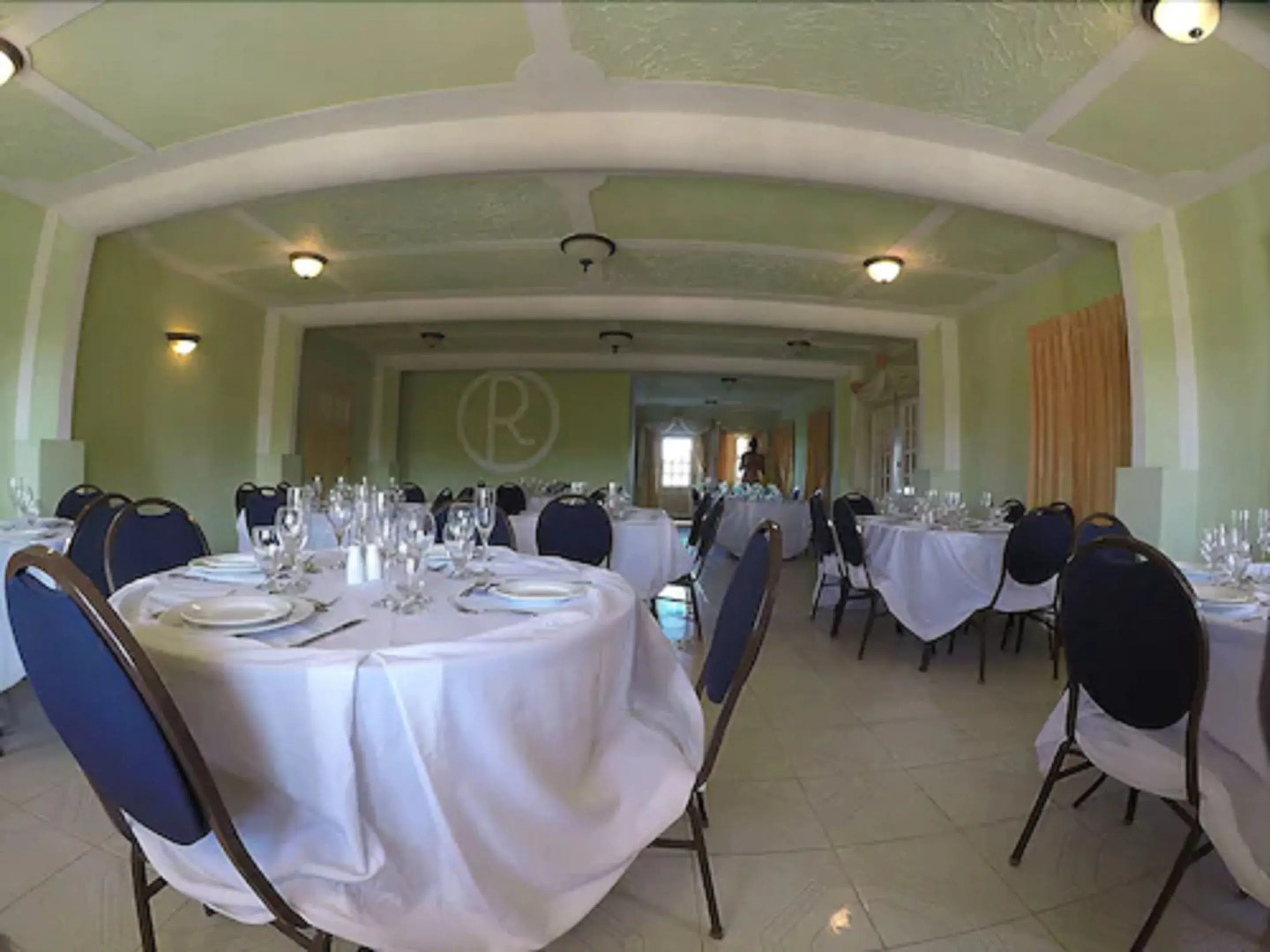 Paradise Reggae Resort