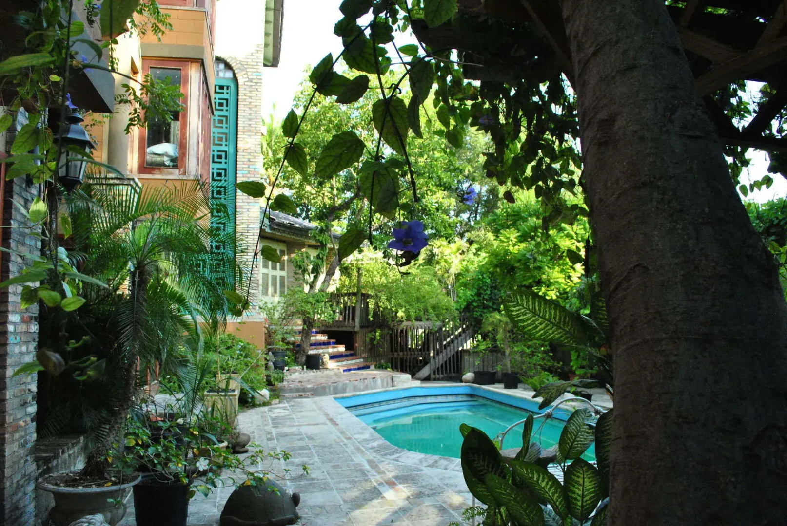 Gayac Residences