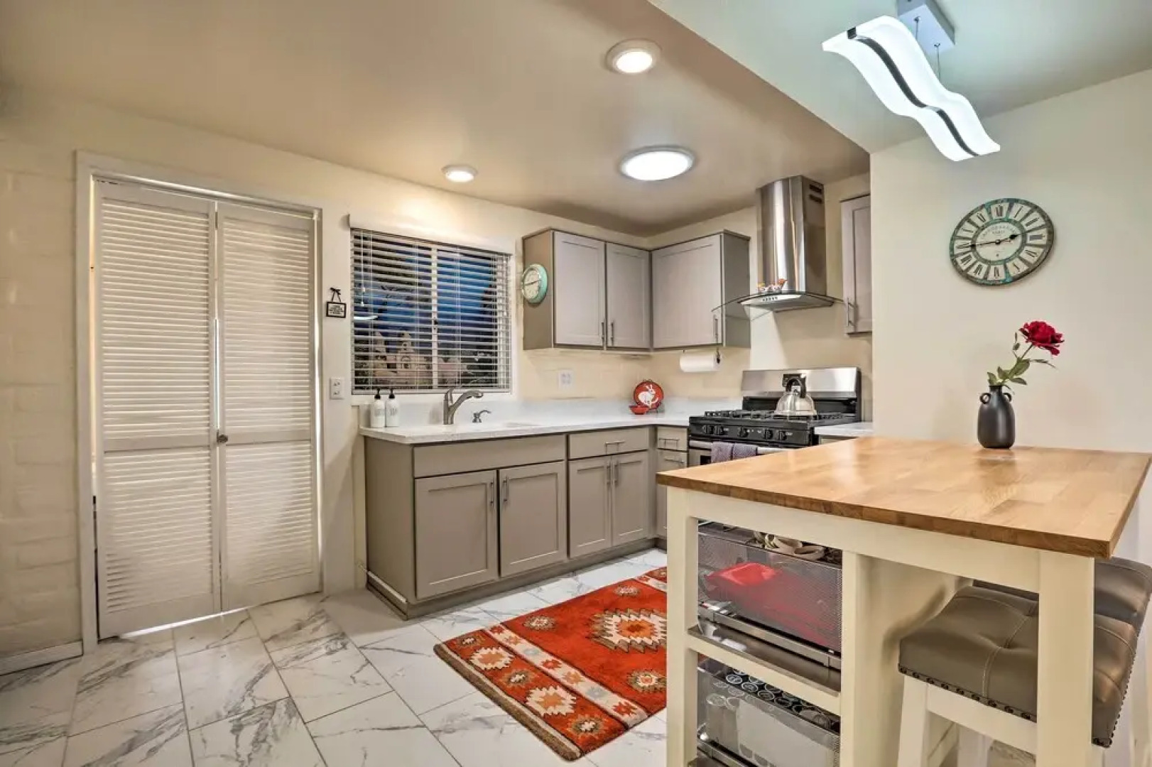 Lovely Green Valley Abode w/ Community Pool!