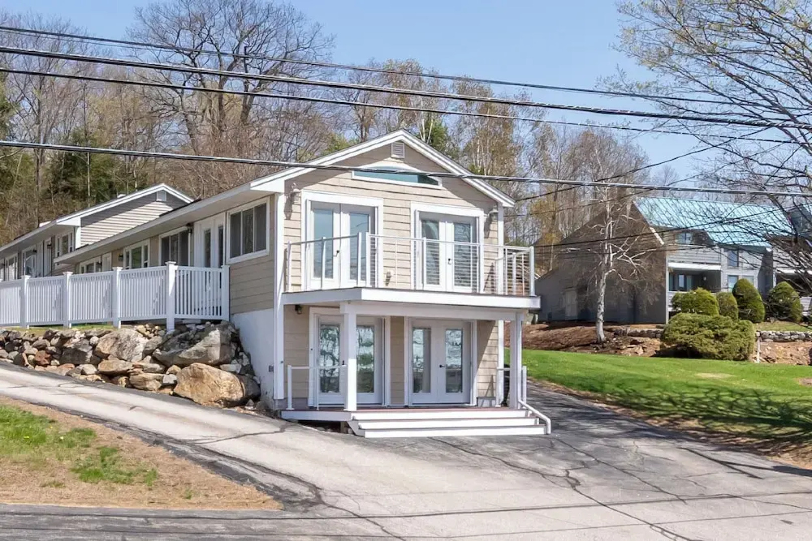 Steps to Beach: Lake-view Laconia Getaway!