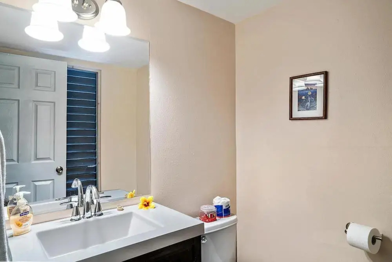 Kona Mansions - Studio condo by RedAwning